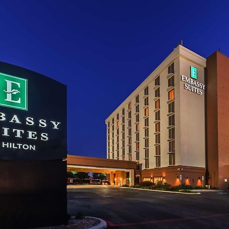 Embassy Suites By Hilton Dallas Market Center Kültér fotó