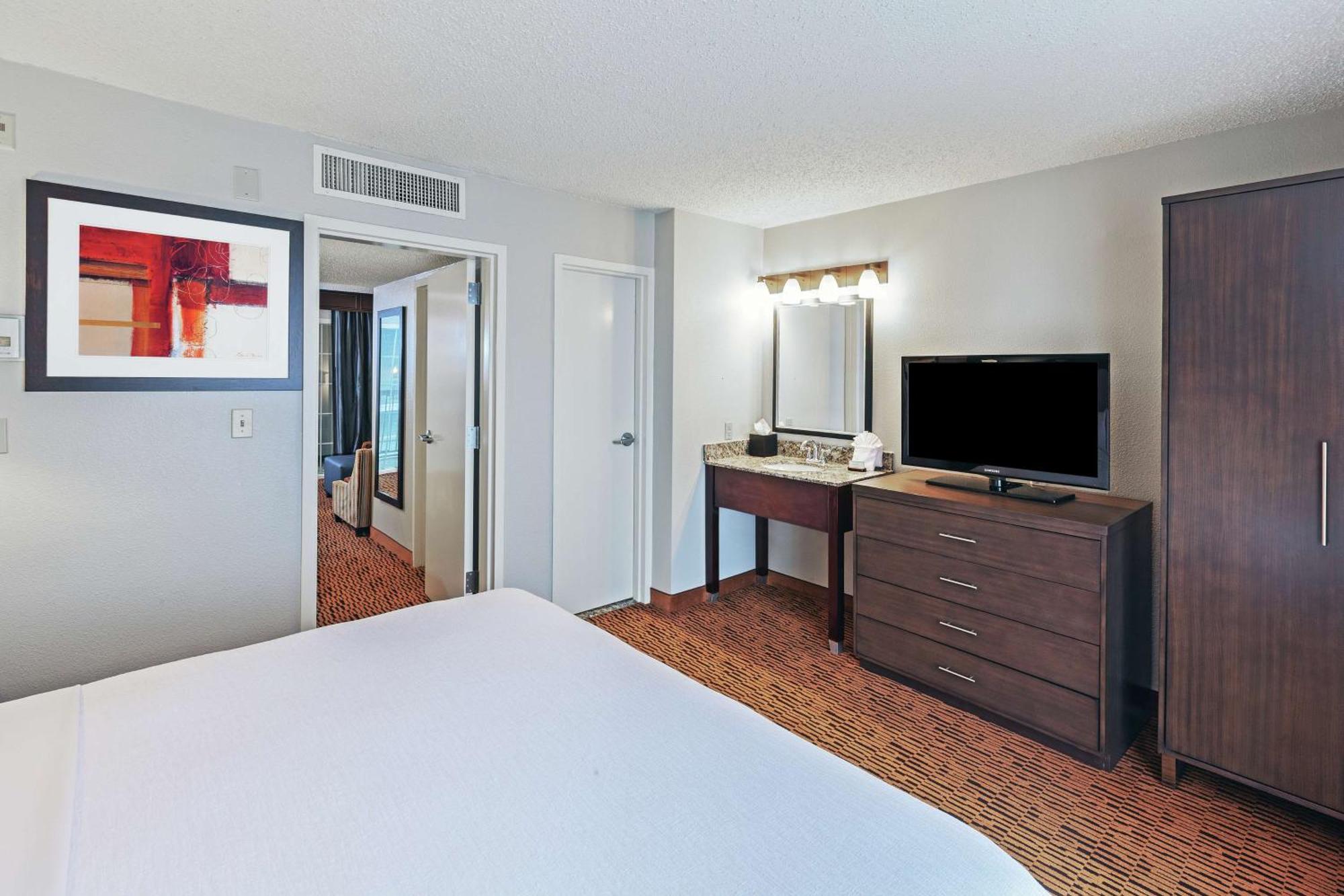 Embassy Suites By Hilton Dallas Market Center Kültér fotó